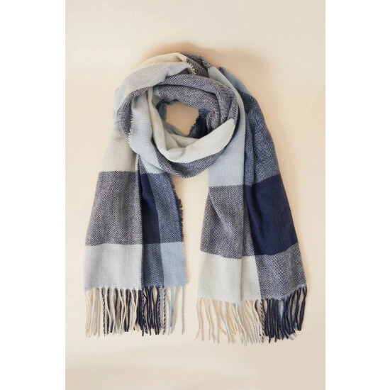 Accessorize Check Blanket Scarf For Female 6 Accessorize Check Blanket Scarf For Female - Image 4