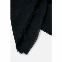 Accessorize &apos;Wells&apos; Blanket Scarf For Female -Accessorize Shop unnamed file 1483