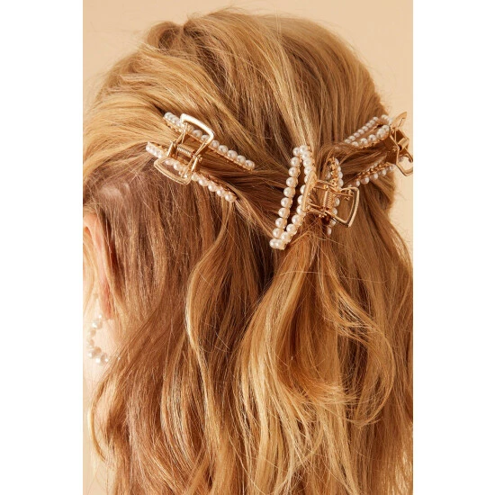 Accessorize Medium Peal Claw Clips Set Of Three For Female 4 Accessorize Medium Peal Claw Clips Set Of Three For Female - Image 2