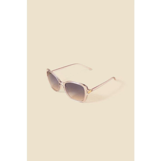 Accessorize Clear Oversized Square Sunglasses For Female 6 Accessorize Clear Oversized Square Sunglasses For Female - Image 4