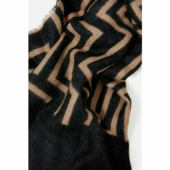Accessorize &apos;Firenze&apos; Geo Print Blanket Scarf For Female -Accessorize Shop unnamed file 34